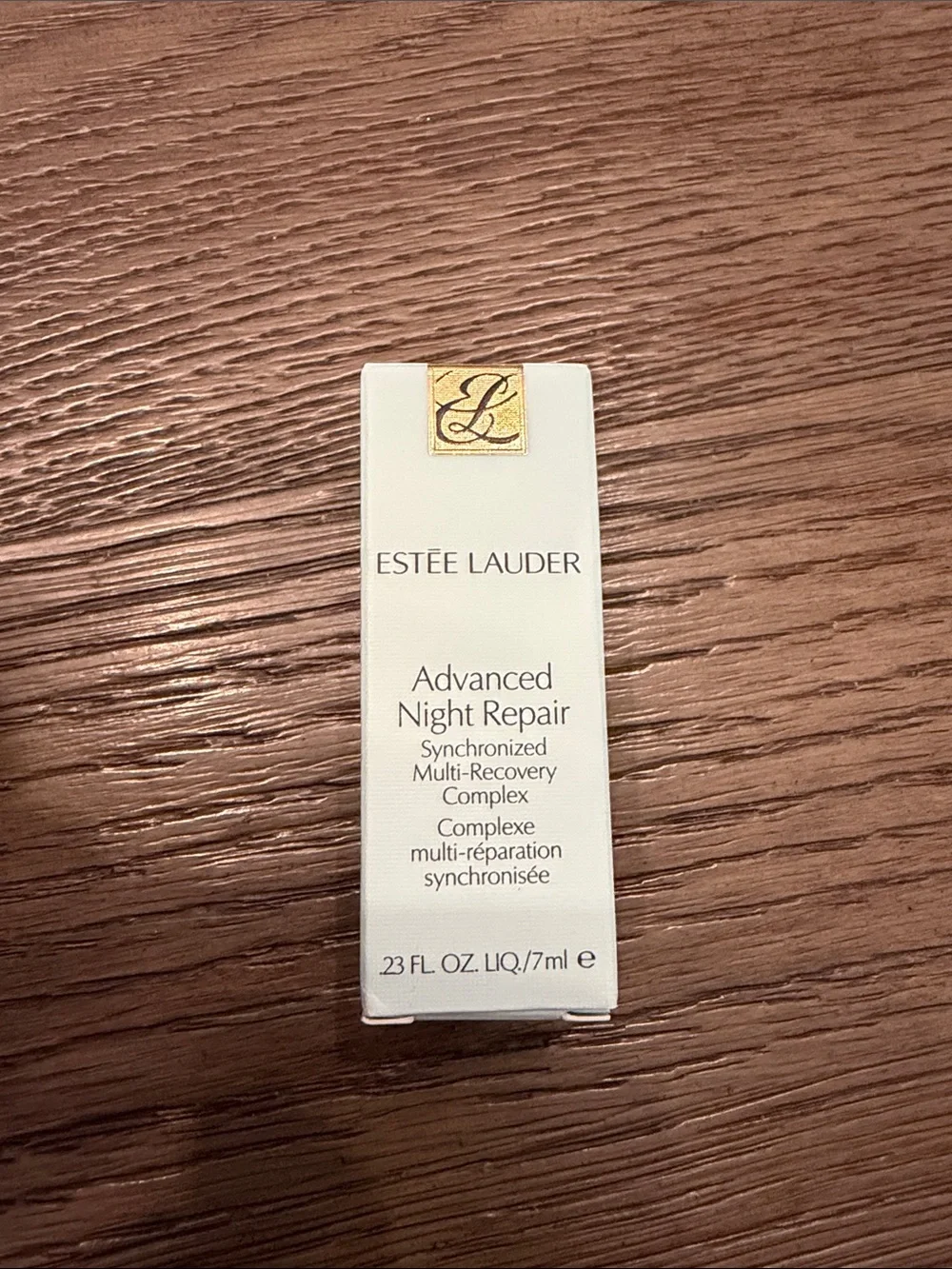 Estee Lauder Advanced Night Repair Serum - White & Gold